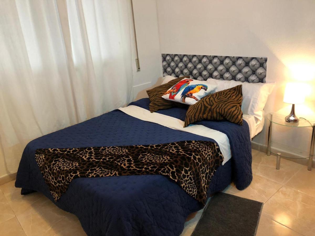 Bed and Breakfast La Reina de Gran Via -TPH Madrid Exterior foto